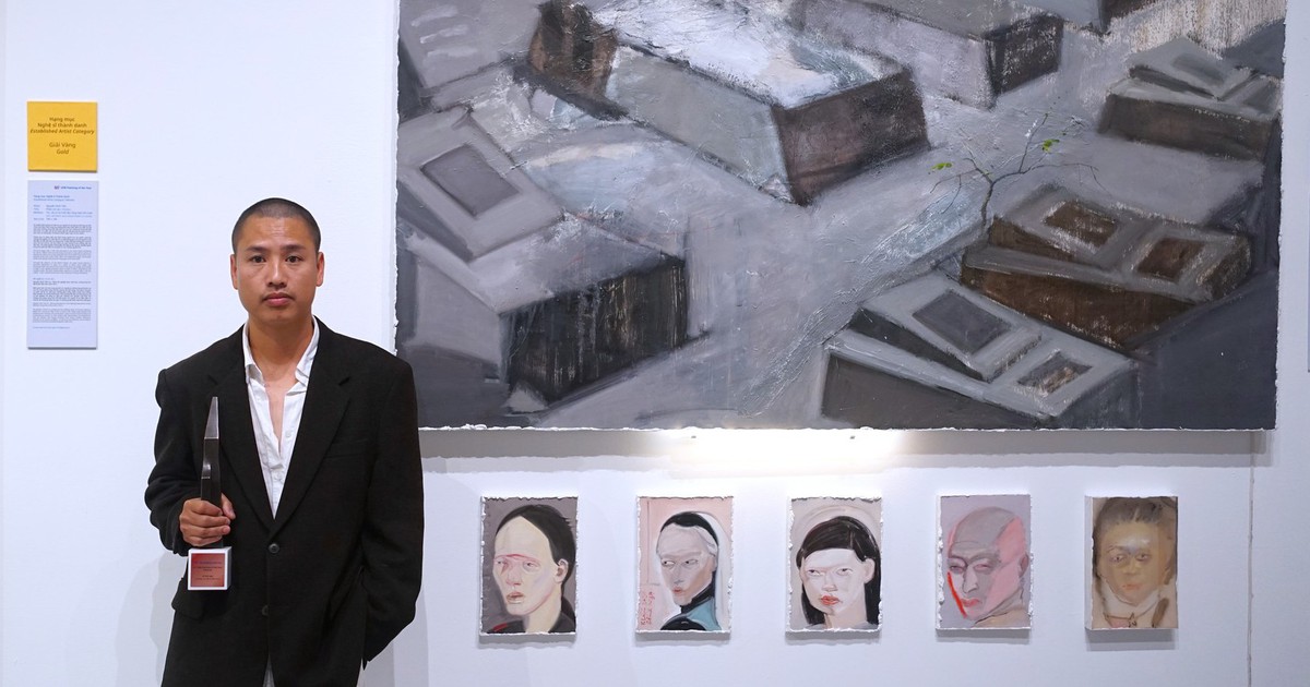 ‘Sự sống, sự chết và đèn neon’ đoạt giải UOB Painting of the Year 2026