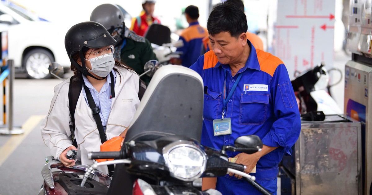 Chính phủ đồng ý tiếp tục kéo dài thời hạn giảm thuế xăng dầu đến hết năm