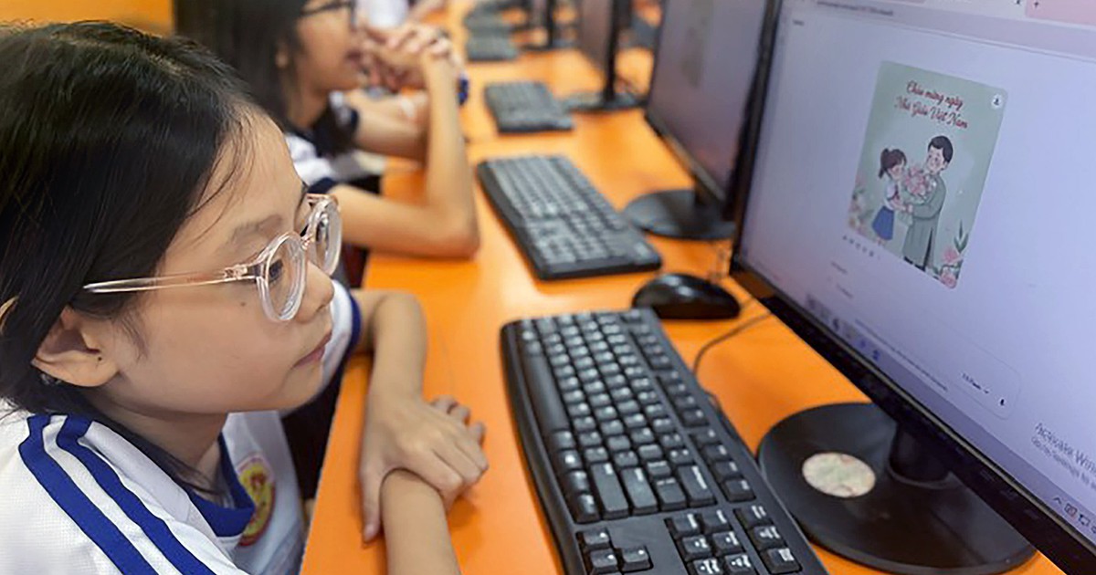 Học sinh tiểu học đã dùng AI, có nên cấm?