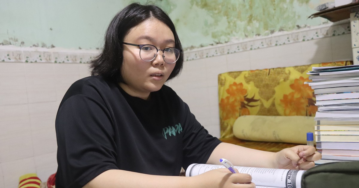 Student overcomes hardship to win university admission