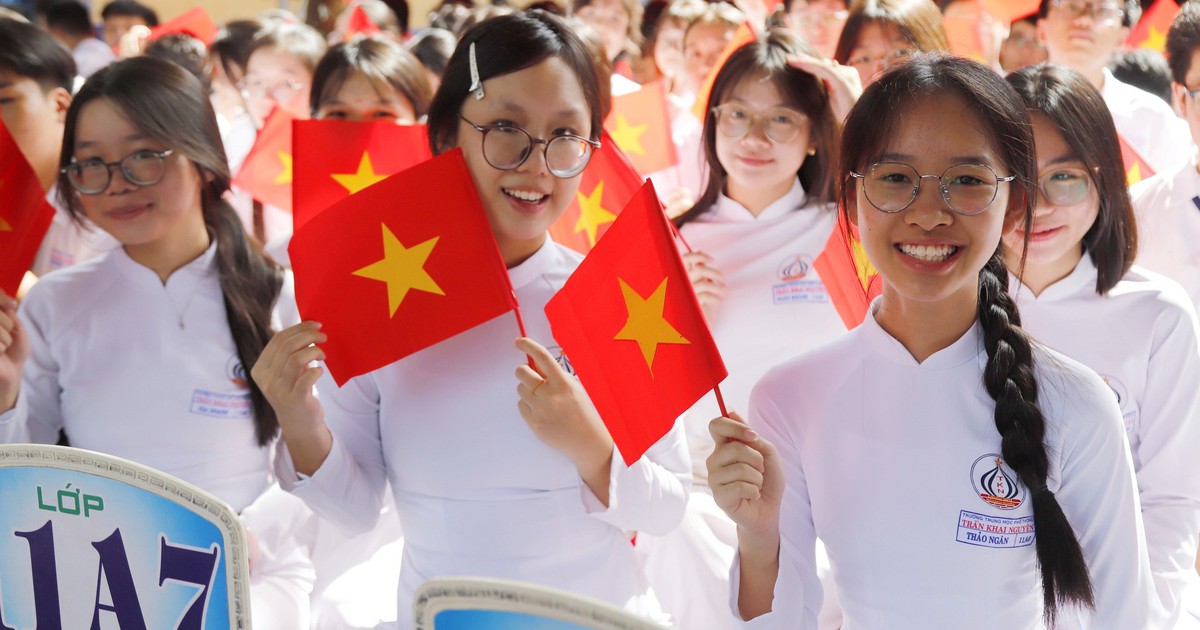 Hơn 200 trường công lập ở TP.HCM được giao quyền tự chủ tài chính, là những trường nào?
