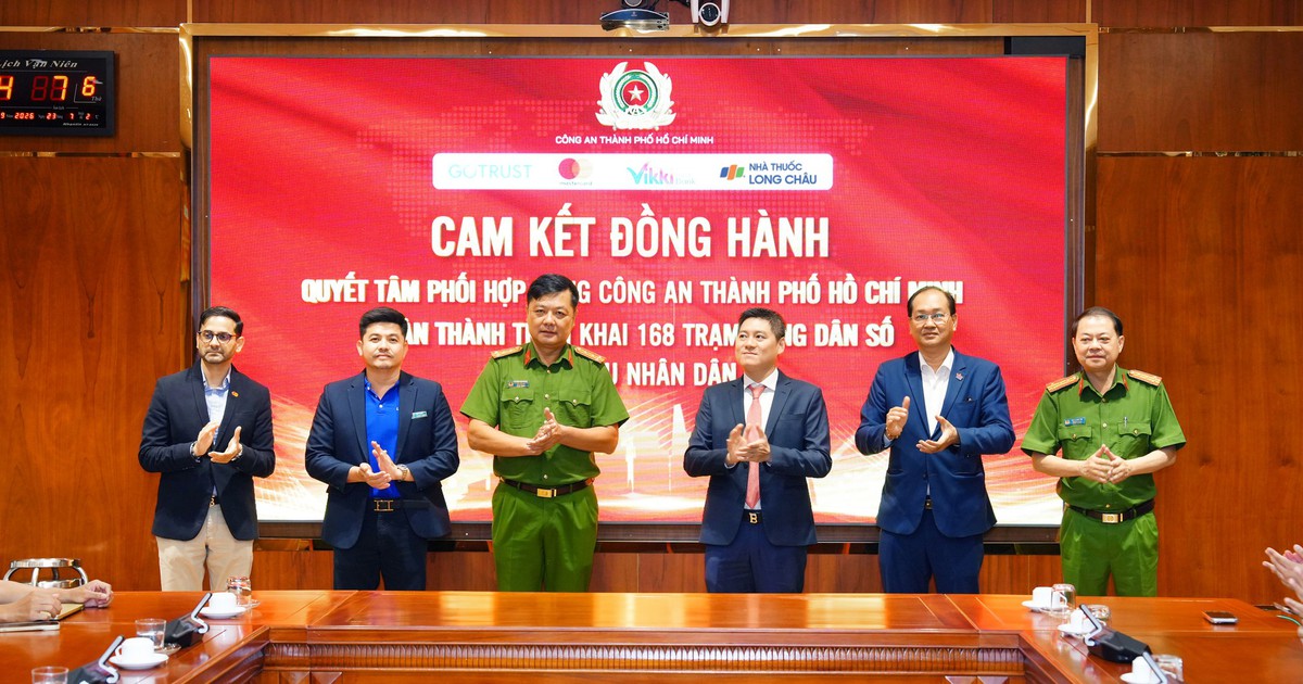 Long Châu - Đối tác y tế duy nhất cùng TP.HCM nhân rộng Trạm Công dân số, đưa y tế số đến 'gần dân, sát dân'