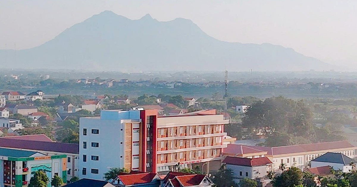 Hanoi’s only island commune gets its first high school