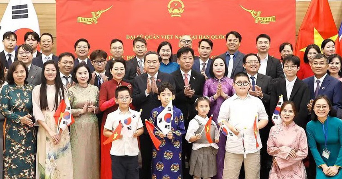 Kiều bào tại Hàn kiến nghị với Chủ tịch Quốc hội Trần Thanh Mẫn về chính sách hút chuyên gia công nghệ cao