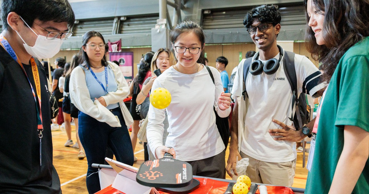 Trường lớp Việt Nam ngày càng tốt, học sinh có cần đi du học?