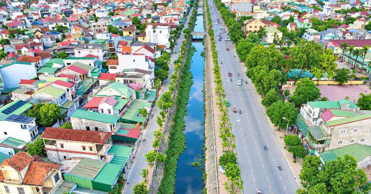 Nghe An will gain a 10-lane road by covering an odorous canal