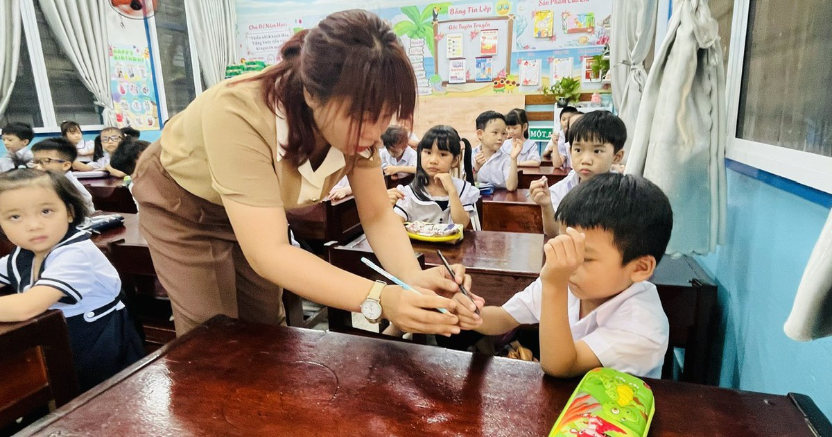 Nha Trang nói gì về việc nhập 13 trường tiểu học thành 'siêu trường' 287 lớp, 10.565 học sinh?