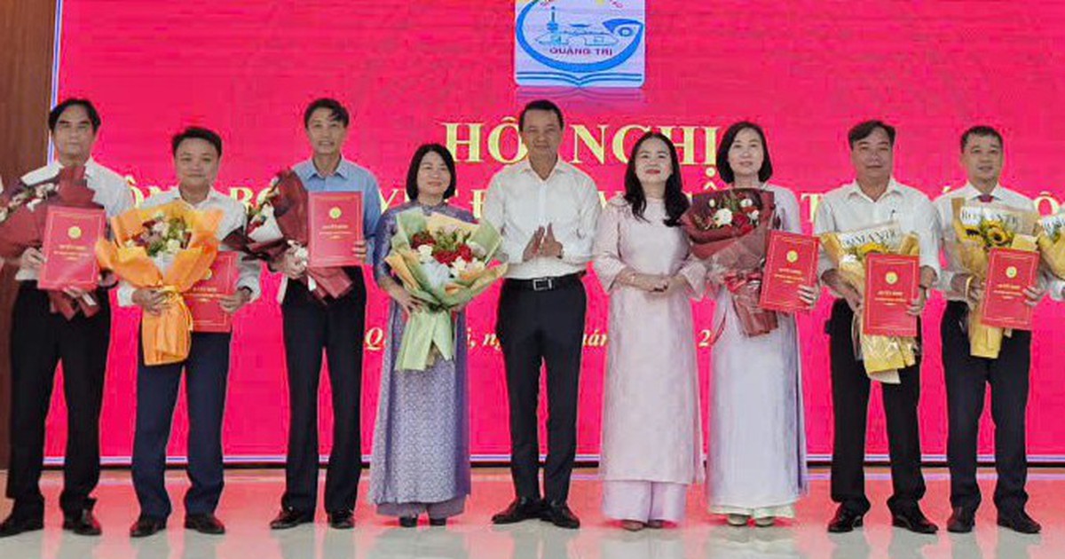 Trường THPT Lê Trực từng xảy tiêu cực thi cử ở Quảng Trị, có hiệu trưởng mới sau sắp xếp