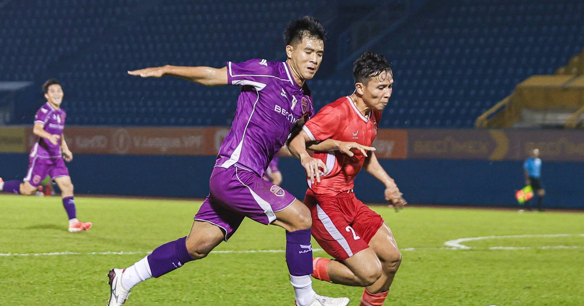 CLB Becamex TP.HCM xuất quân, quyết trở lại V-League