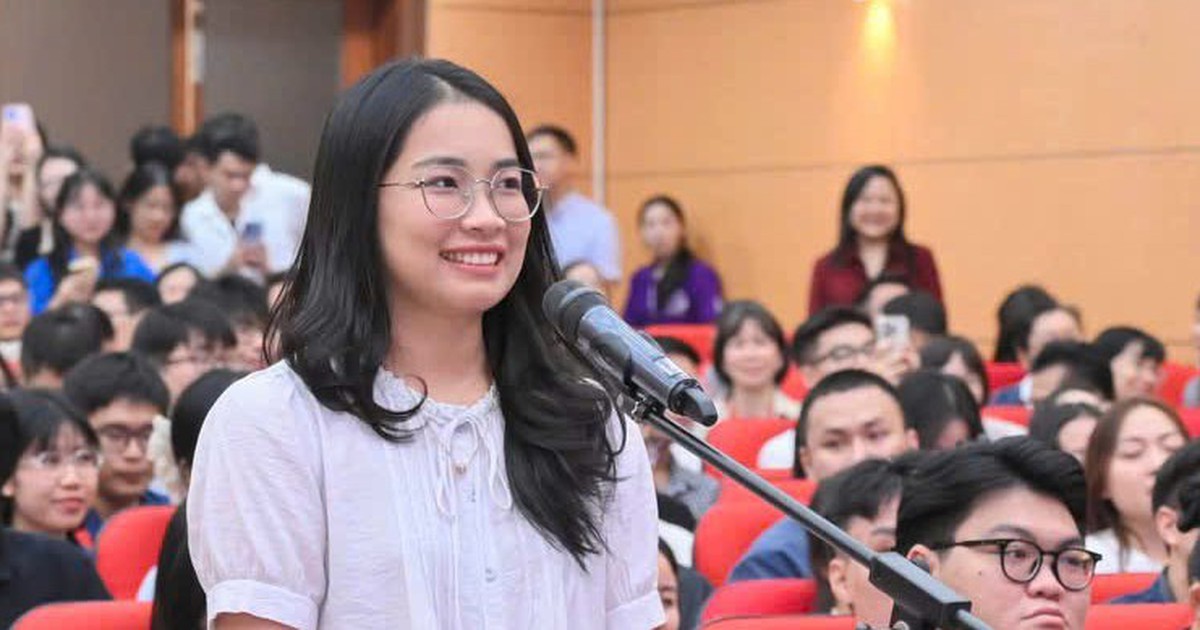 Bóng hồng duy nhất top 10 bác sĩ nội trú gây sốt khi chọn gây mê hồi sức