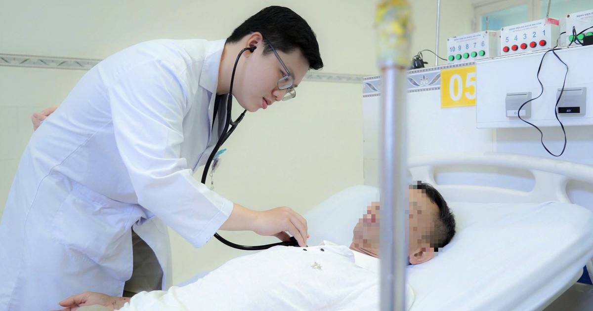 Ho Chi Minh City Hospital Saves Man After More Than 60 Minutes of Cardiac Arrest