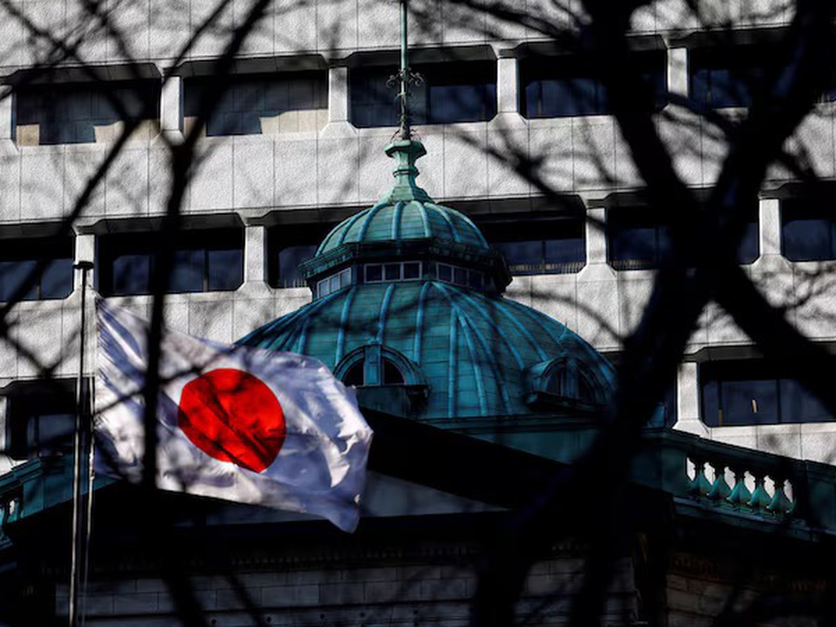 Japan govt debt hits record 1,333 trillion yen