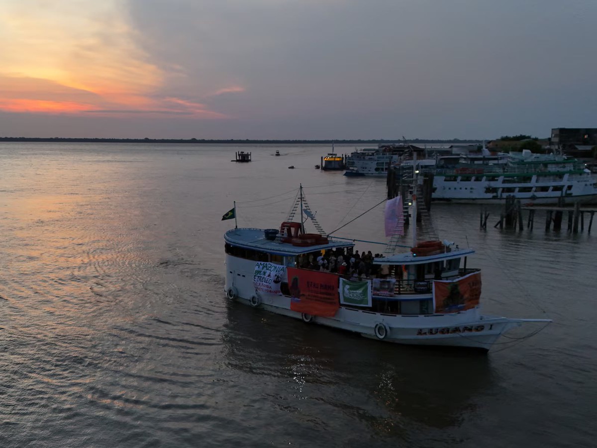 Brazil's COP30 climate summit opens with a plea for countries to get along
