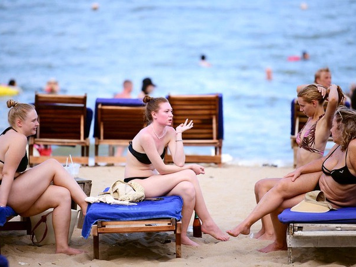 Number of Russian visitors to Vietnam’s Khanh Hoa soars threefold in January-August