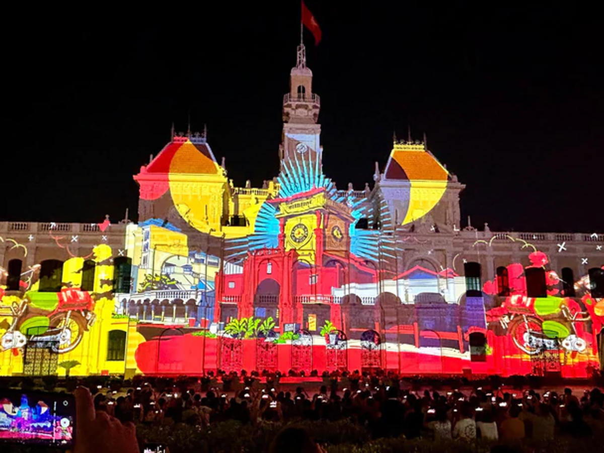 Ho Chi Minh City to stage 3D mapping shows, fireworks for Vietnam Culture Day next month