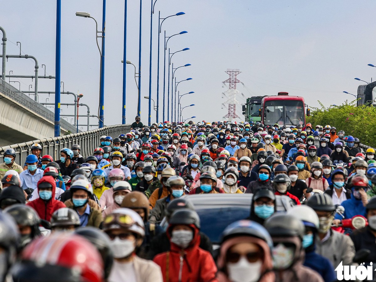 Can Ho Chi Minh City find a way out of traffic congestion amid growing vehicle numbers?