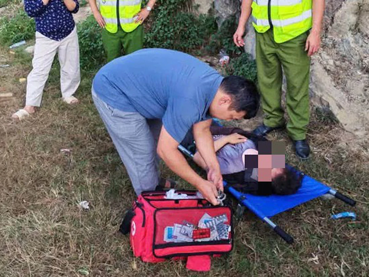Tourist falls 300m down cliff while visiting Vietnam's northernmost point