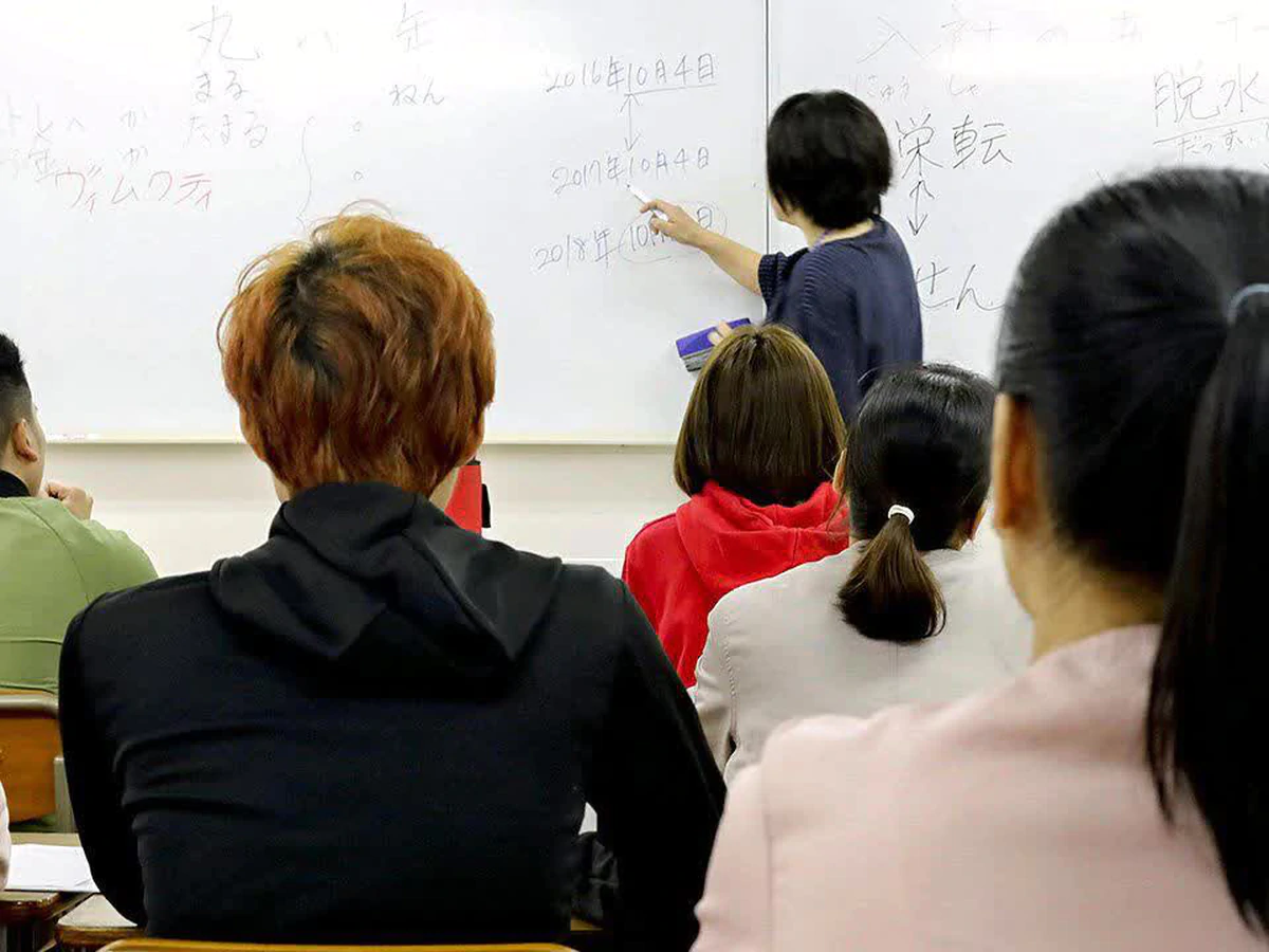 Japan faces shortage of language teachers for foreign workers