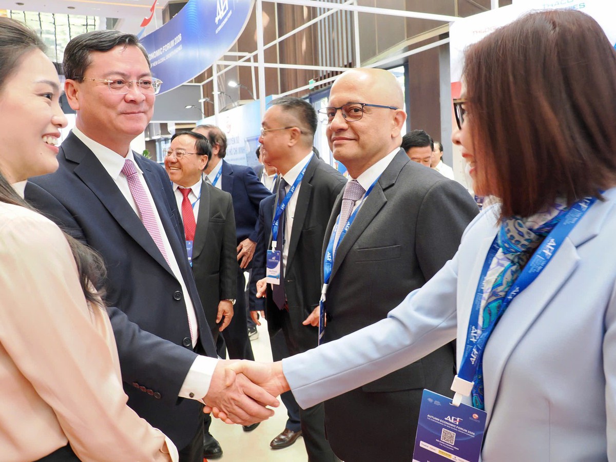 Ho Chi Minh City seeks new growth model for AI era