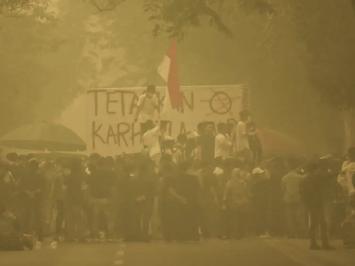 Fire pollution killed 3,560 people in Indonesia in September: report