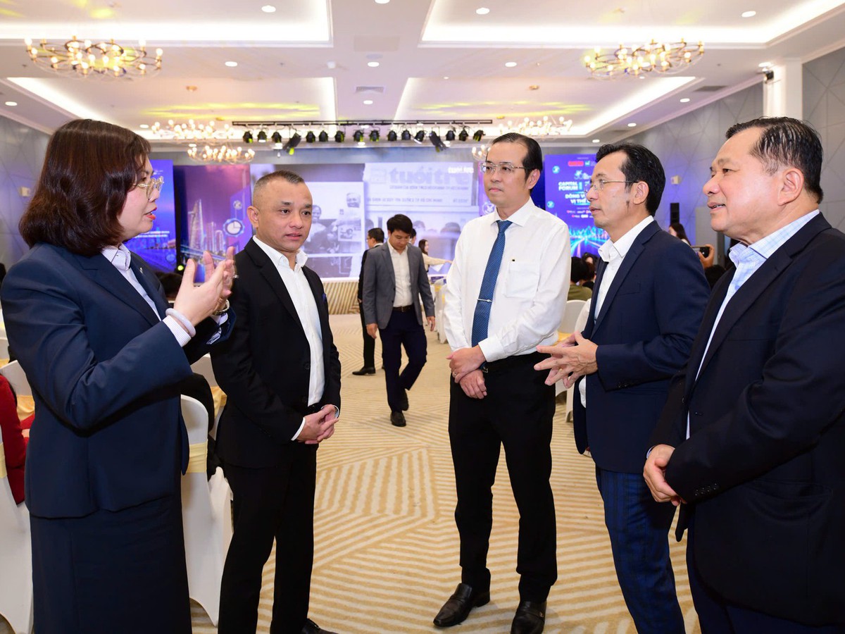 Vietnam's stock market eyes bigger role in meeting $1.5trn investment needs