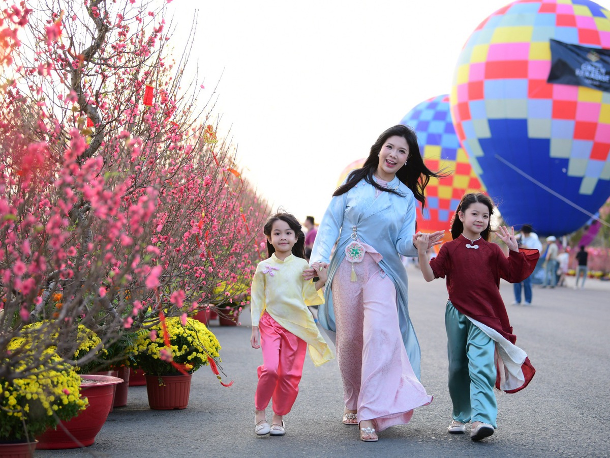 Breakfast @ Tuoi Tre News – February 10