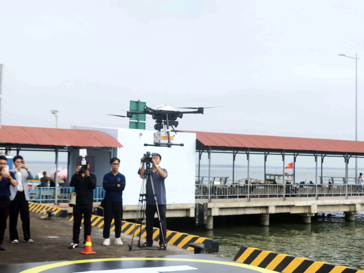 Ho Chi Minh City launches first cross-sea UAV postal route