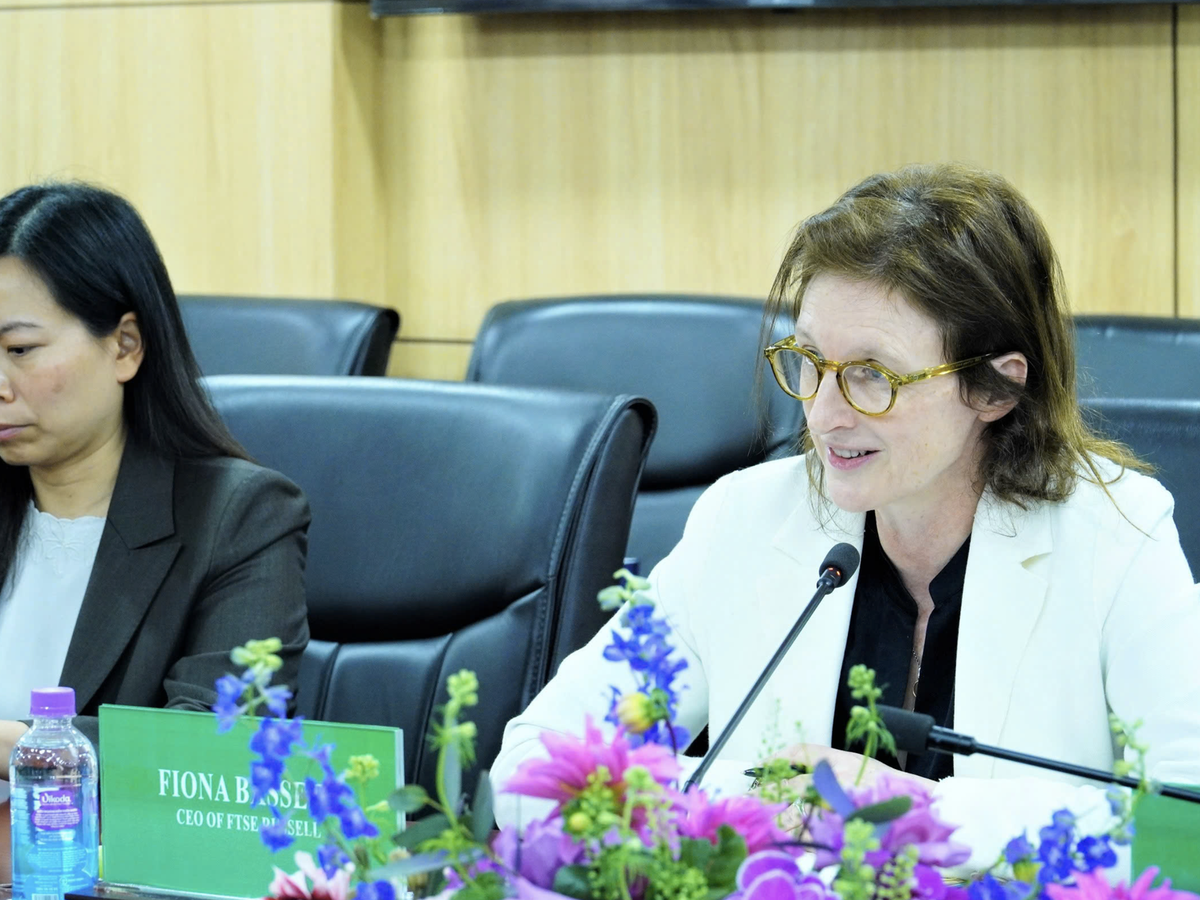 Global funds eye Vietnam after stock market upgrade