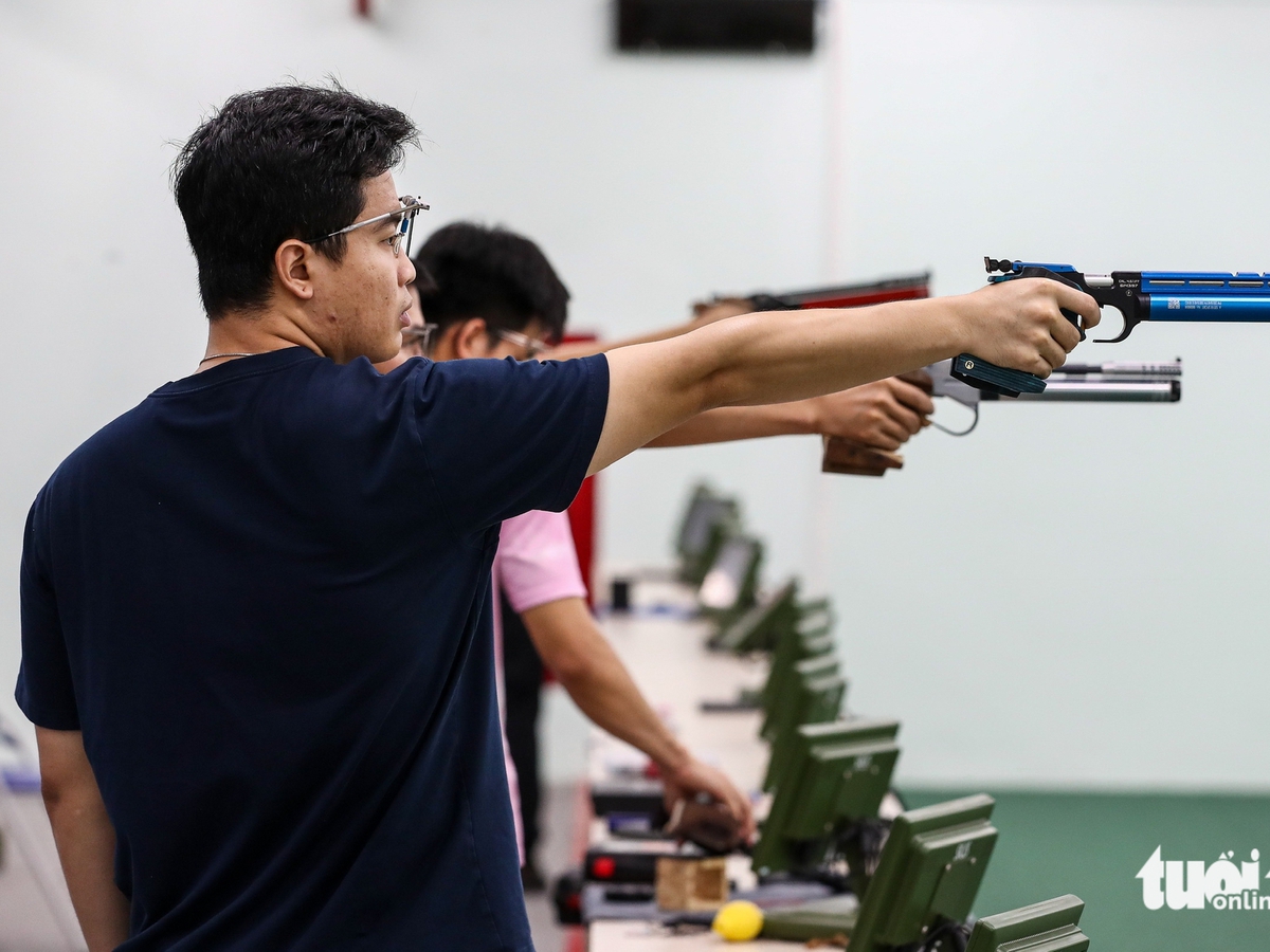 Vietnam wins silver medal at Asian shooting championships