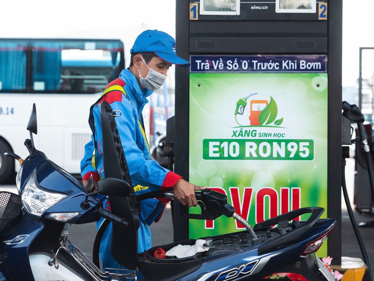 Vietnam to accelerate E10 biofuel roll-out from April to curb gasoline use