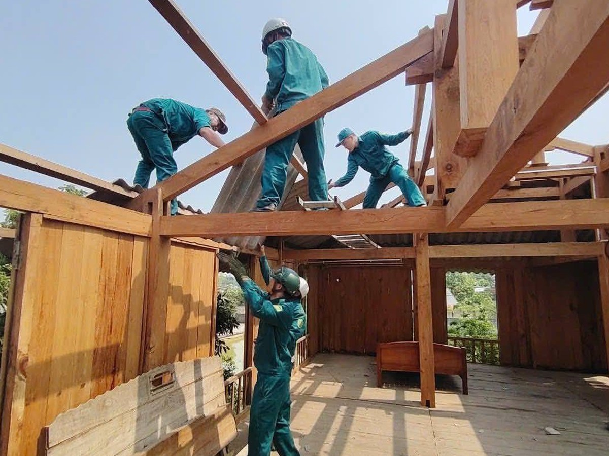 Heat, wind convergence blamed for hail, storms in northern Vietnam