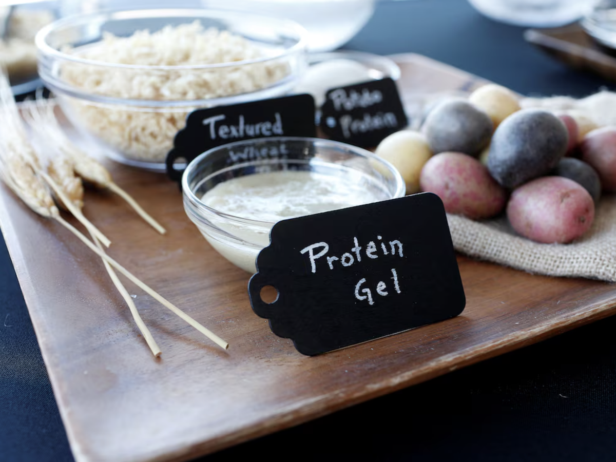 American Heart Association urges people to favor plant-based proteins, replace full fat dairy