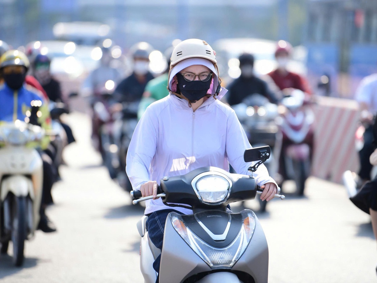 Breakfast @ Tuoi Tre News — April 1