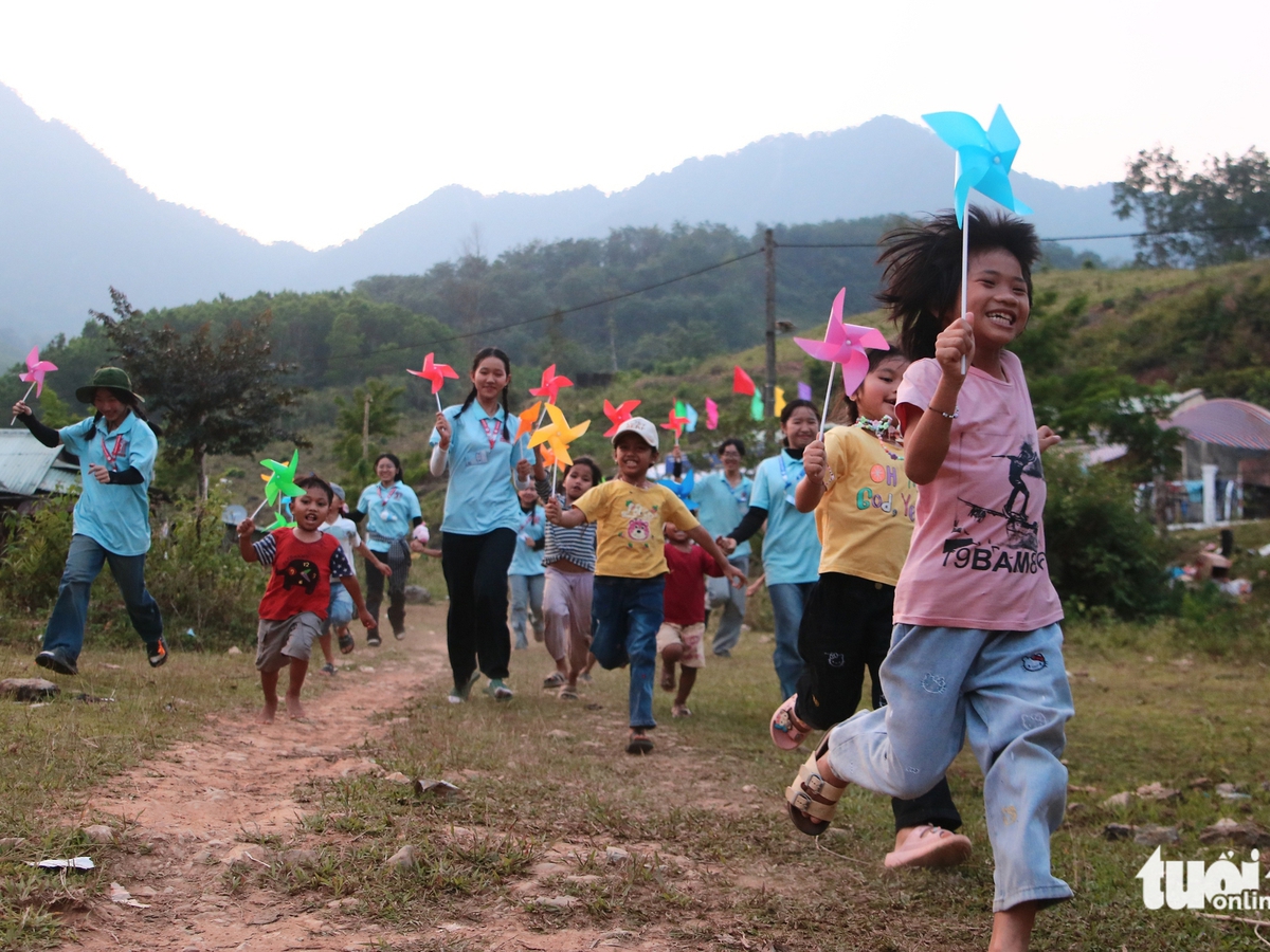 Breakfast @ Tuoi Tre News - April 10