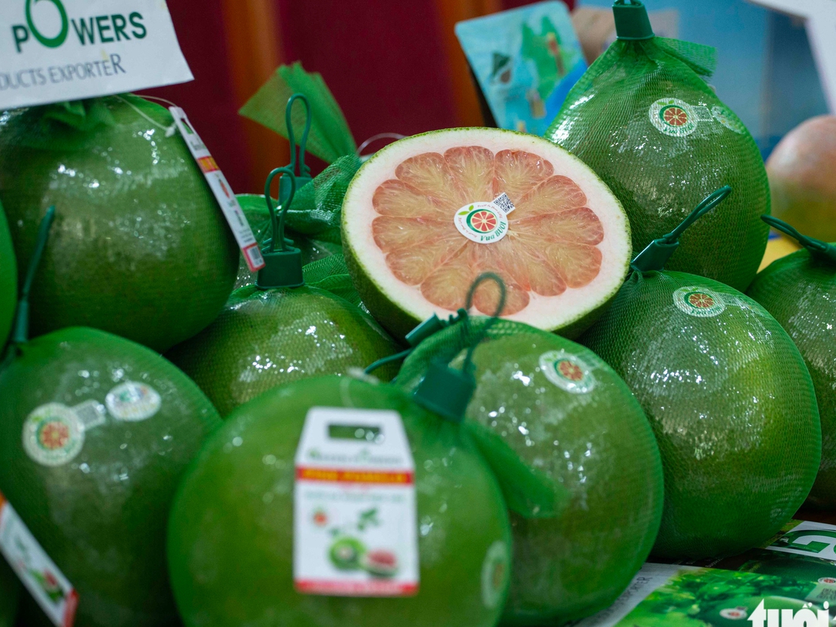 Breakfast @ Tuoi Tre News - April 11