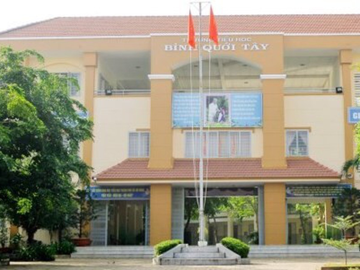 3 more schools in Ho Chi Minh City halt lunch service after mass food poisoning