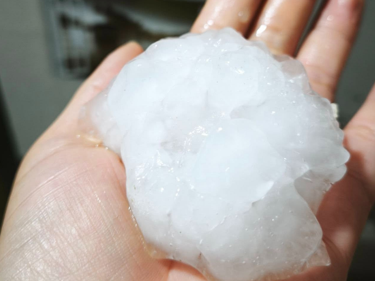 Hail injures 4 in Vietnam’s Lao Cai