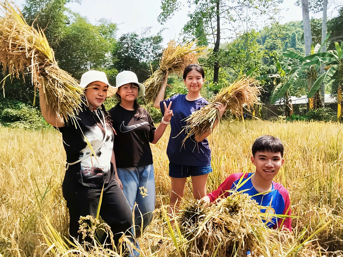 Breakfast @ Tuoi Tre News - April 18