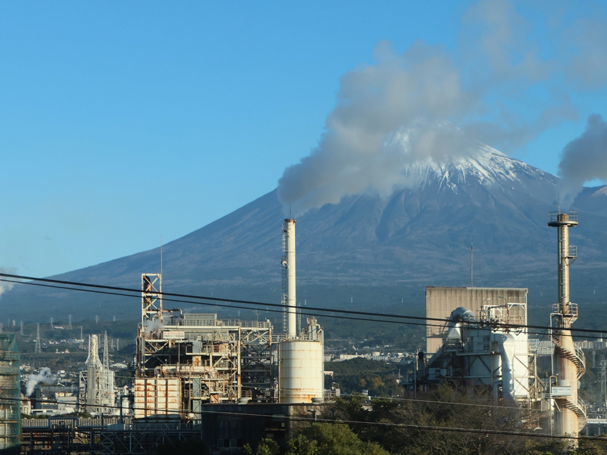 Japan emission trading system begins