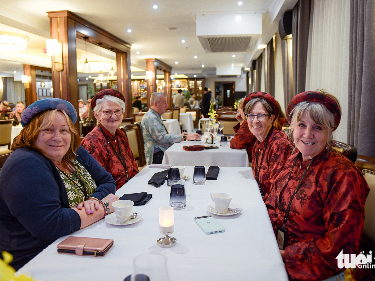 Senior friends from Australia explore Vietnam’s top destinations, local cuisine