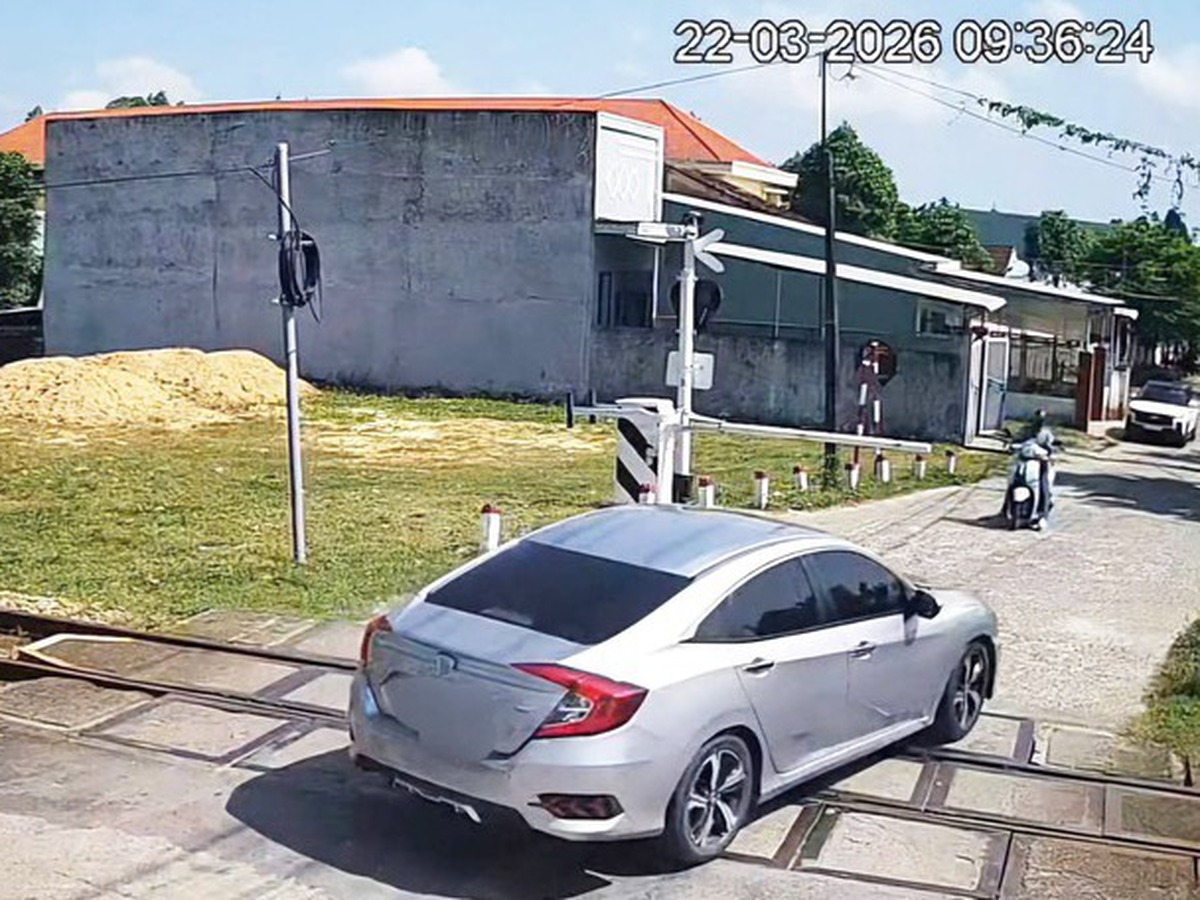 Rail safety in Vietnam requires systemic fixes: opinion