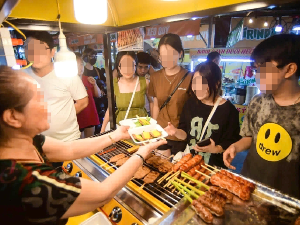 Vietnam proposes fines of over $150 for cooked food handlers failing to trim fingernails, wear gloves