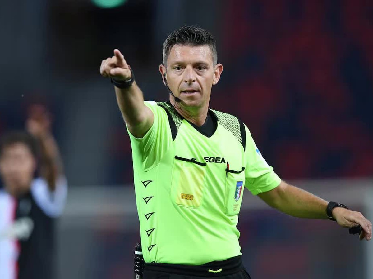 Italy referee chief suspends himself over sports fraud investigation