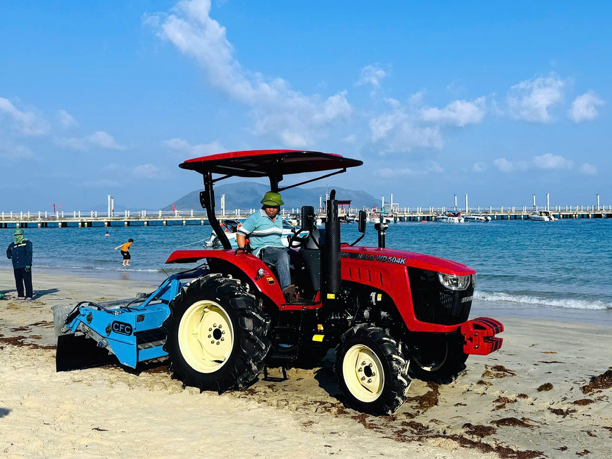 Breakfast @ Tuoi Tre News — April 3