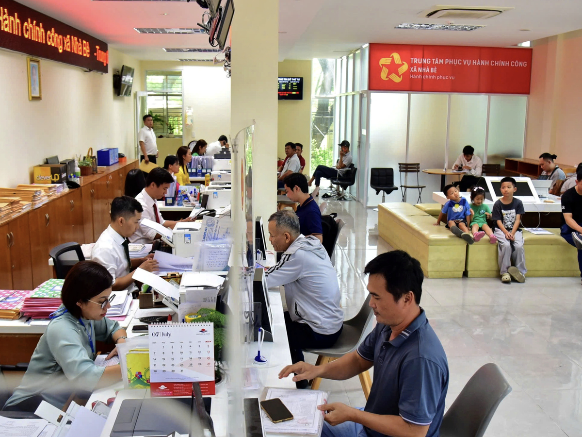 Vietnam government scraps 890 business conditions in sweeping administrative reform