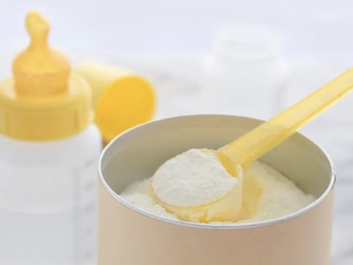 Vietnam imposes fines of up to $760 for advertising breast milk substitutes