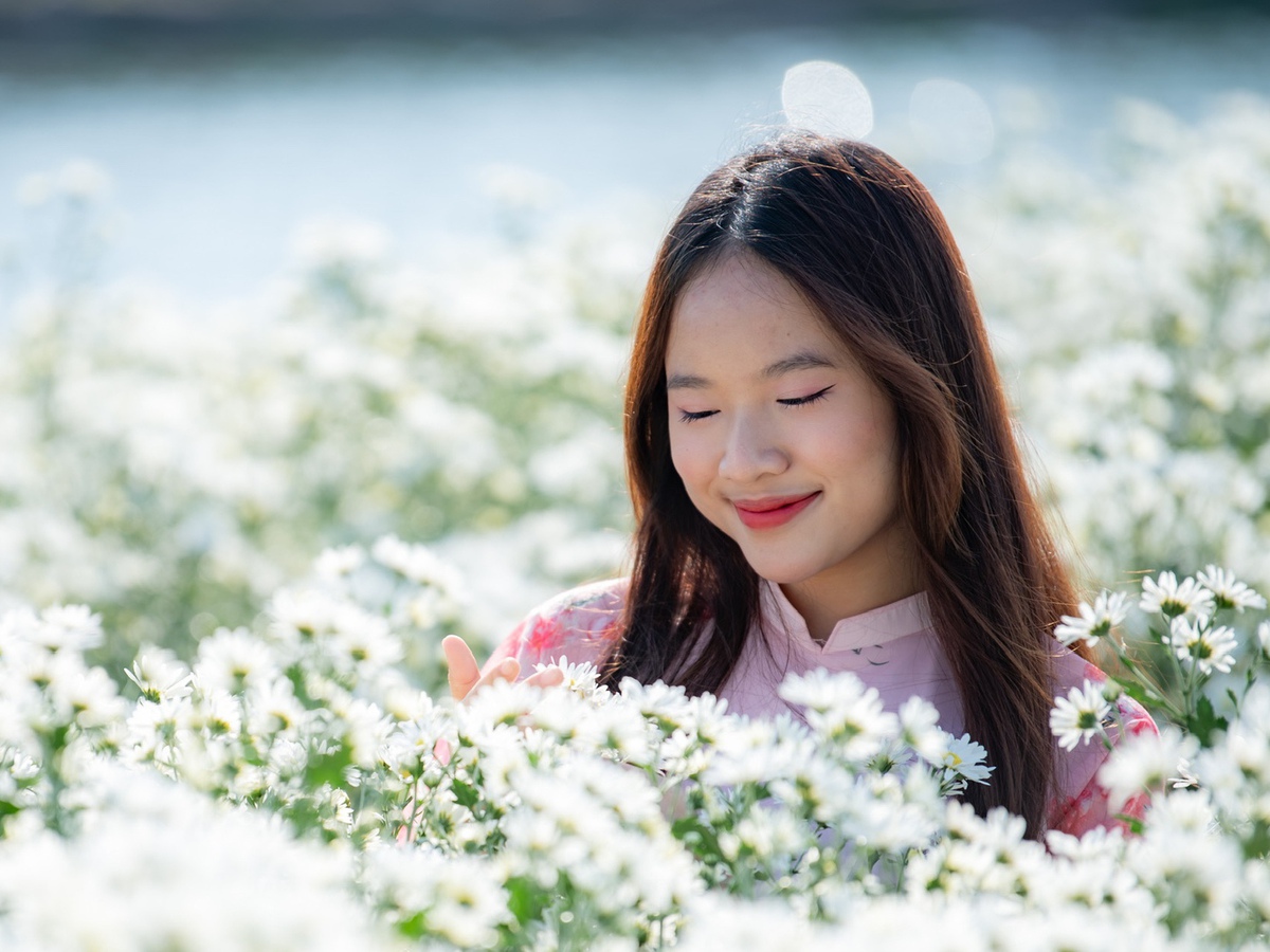 Vietnam labor body to seek feedback, including via social media, on swapping April 30-May 1 holidays