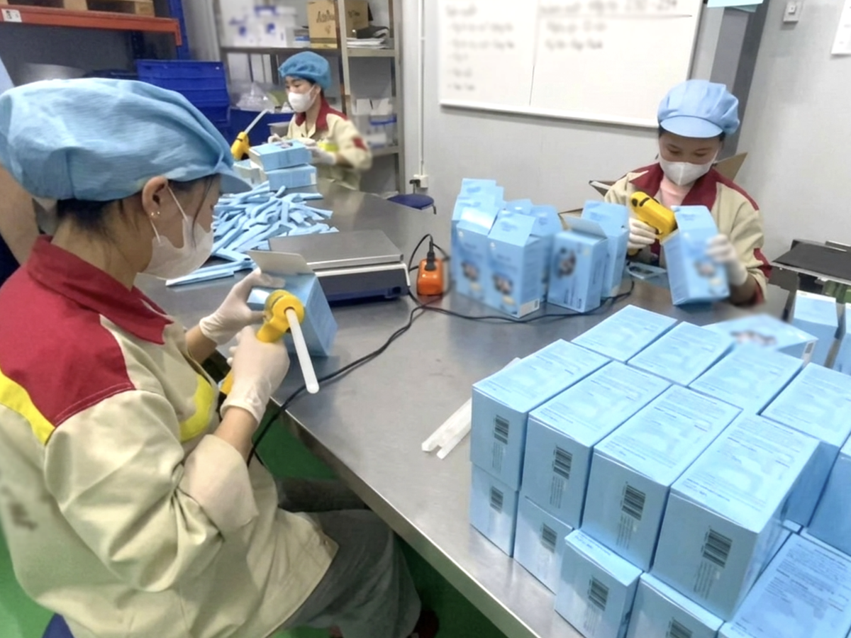 Police indict 4 suspects for large-scale instant coffee counterfeiting in Vietnam’s Hung Yen