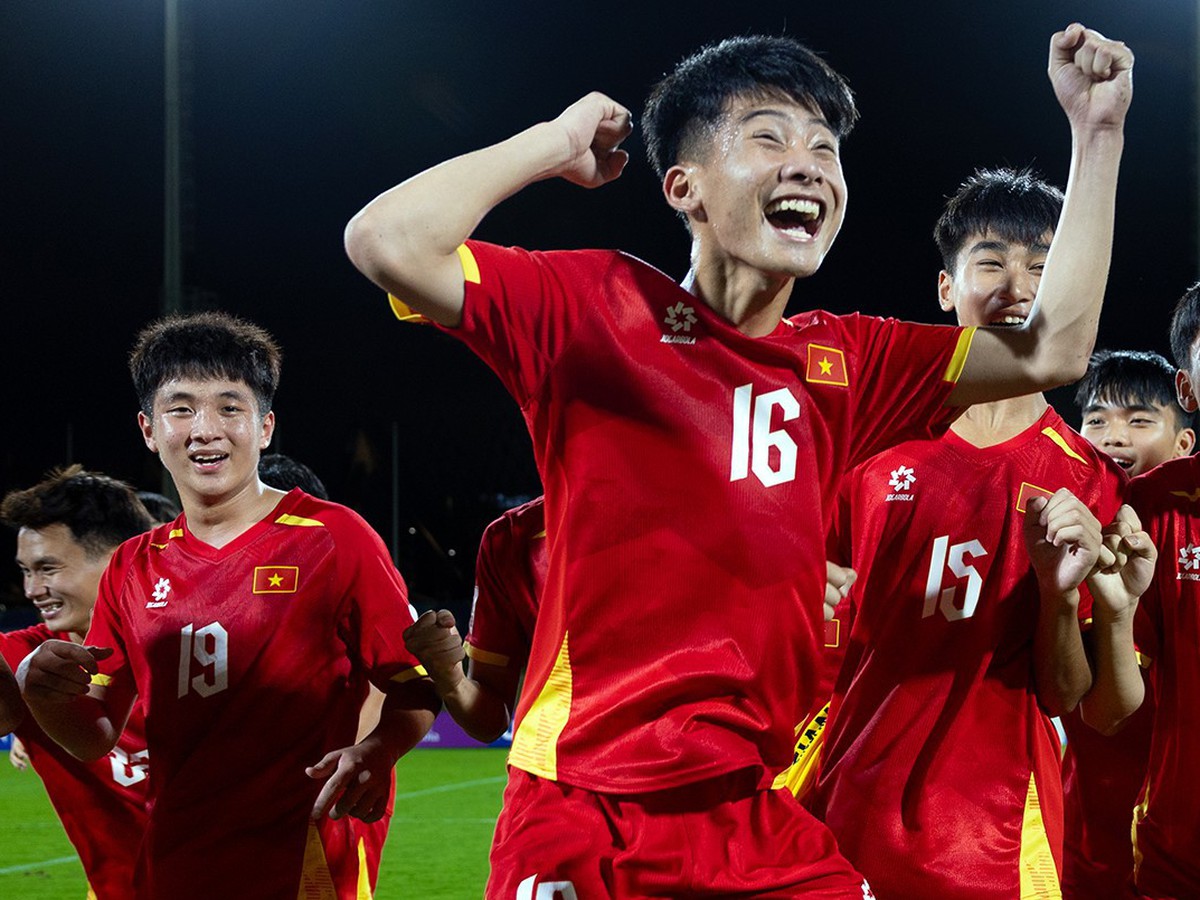 Vietnam U17 football team rewarded with nearly $38,000 after securing 2026 World Cup berth