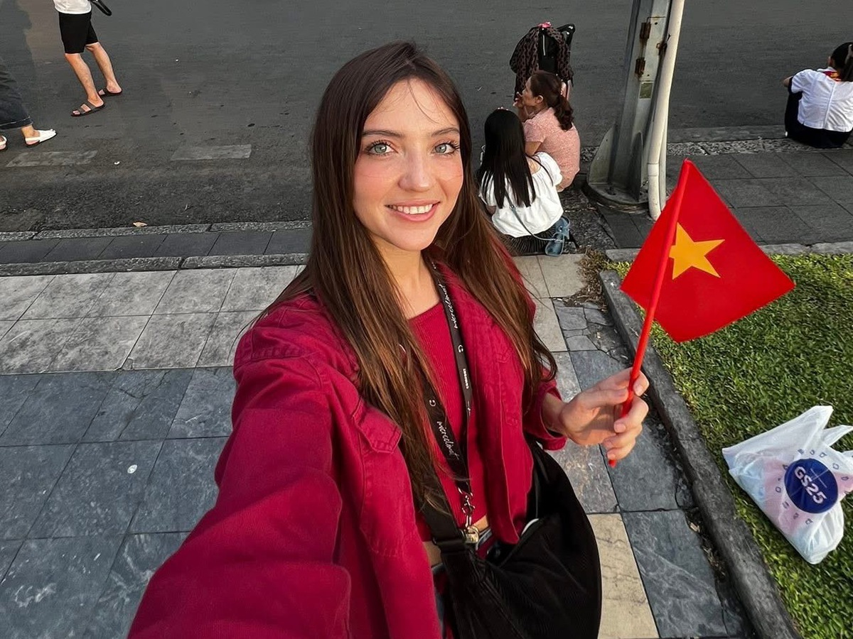 Russian English teacher finds ‘one big family’ in Vietnam through everyday moments